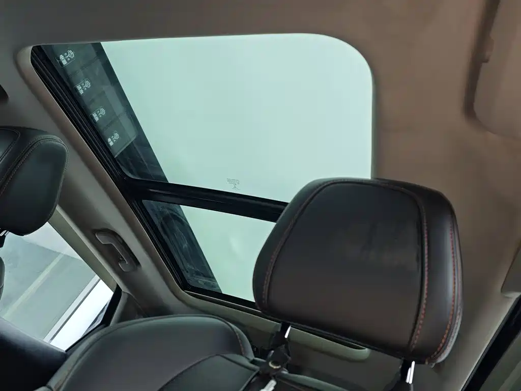 Peugeot 4008 — миниатюра 18
