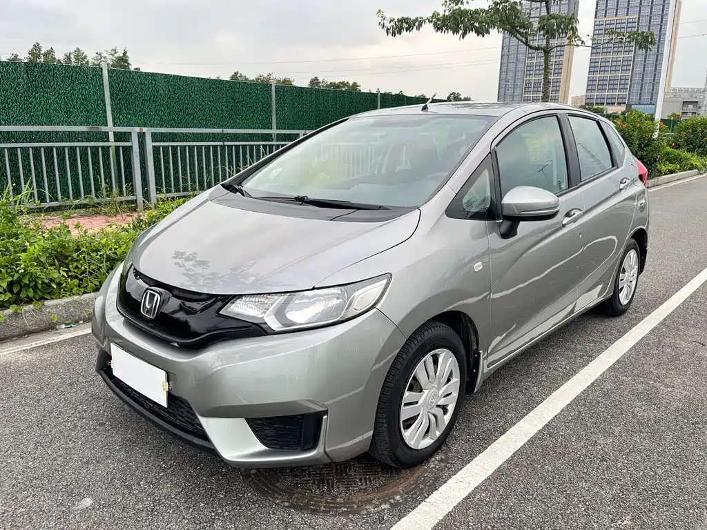 Honda Fit 2014 1.5L LX CVT Comfort Type