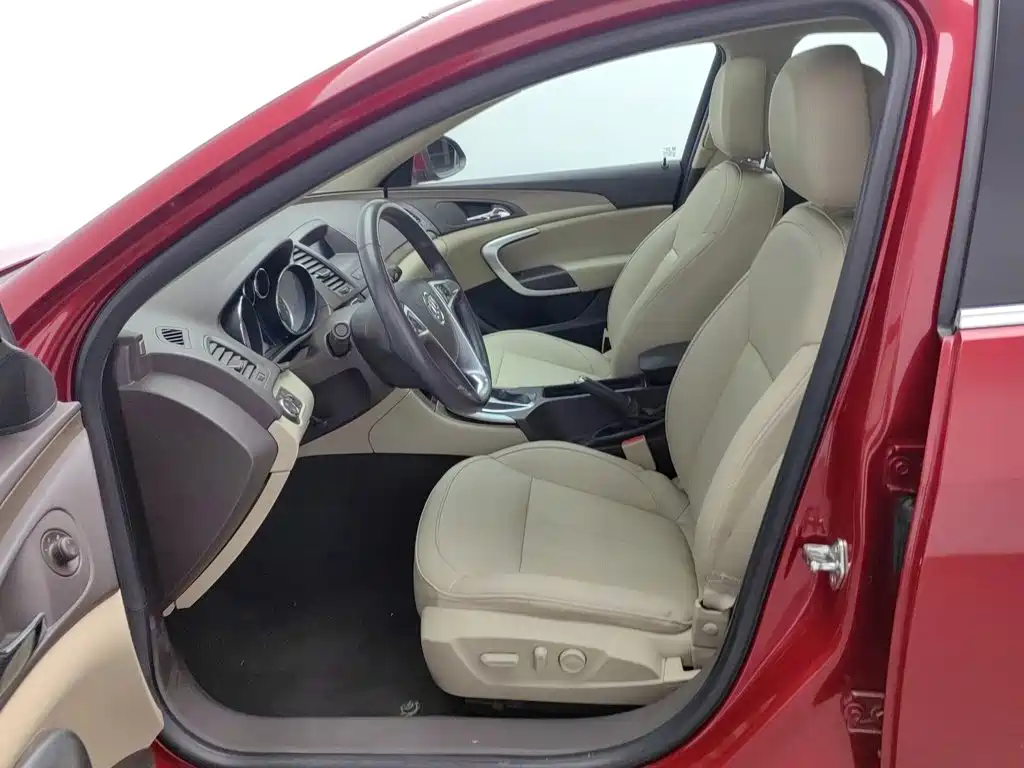 Buick Regal — миниатюра 10
