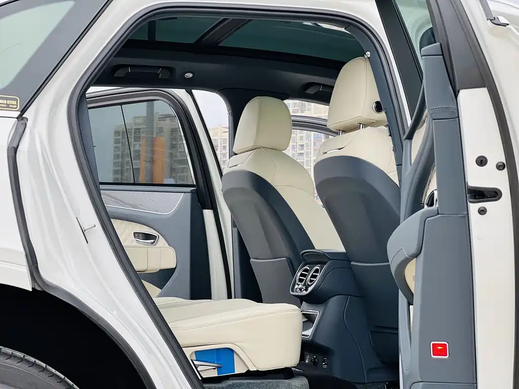 Bentley Bentayga 2022 4.0T V8
