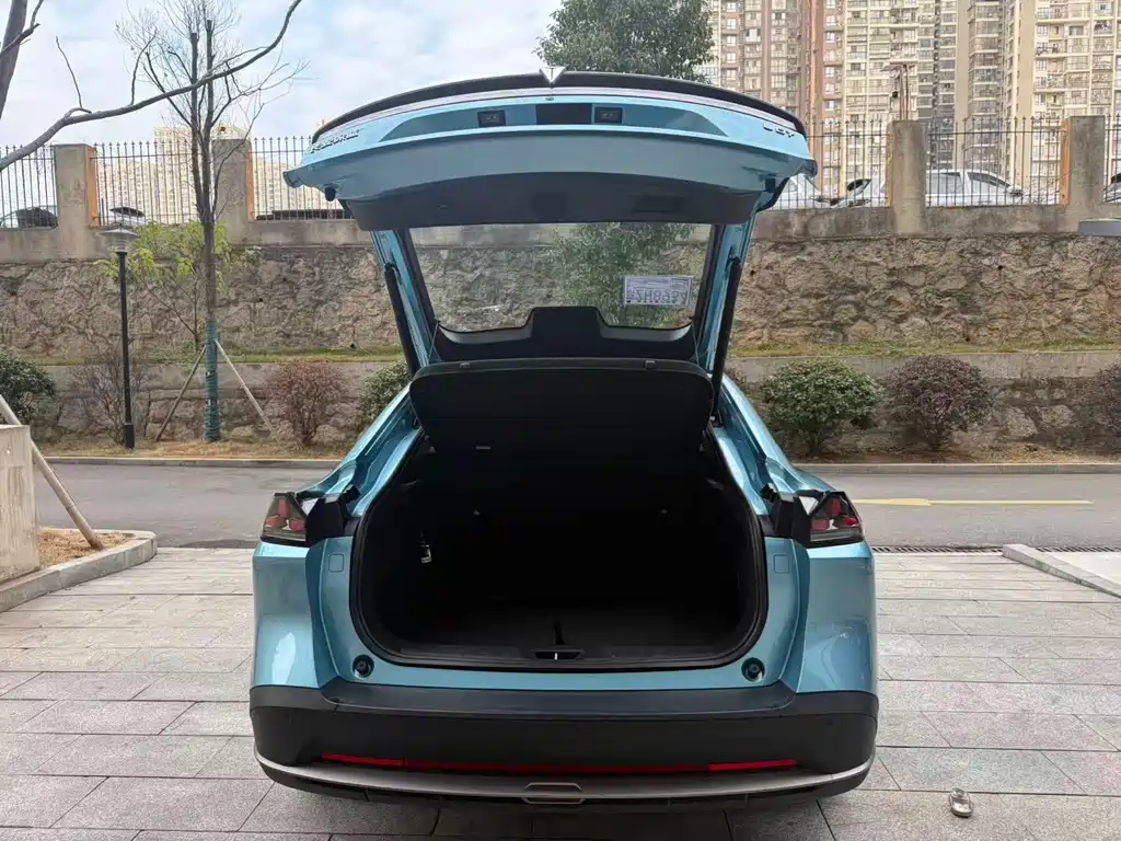 Changan Deepal DARK BLUE L07