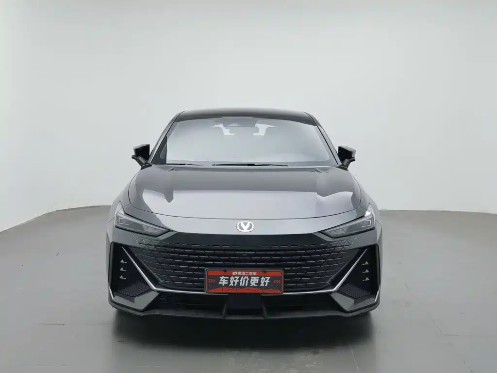 Changan UNI-V — миниатюра 3