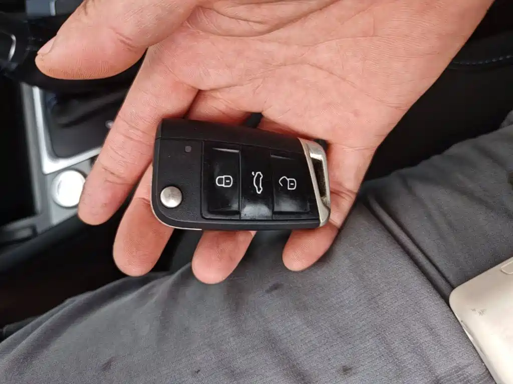 Volkswagen Golf EV — миниатюра 9