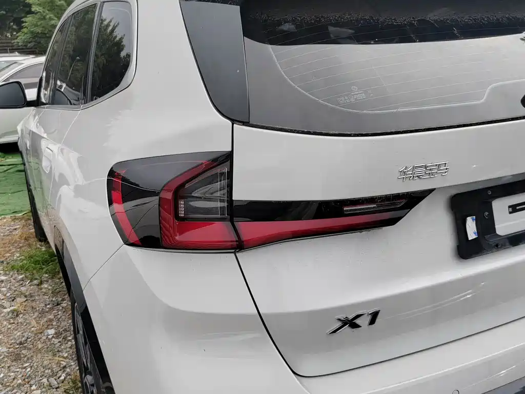 BMW X1 — миниатюра 6