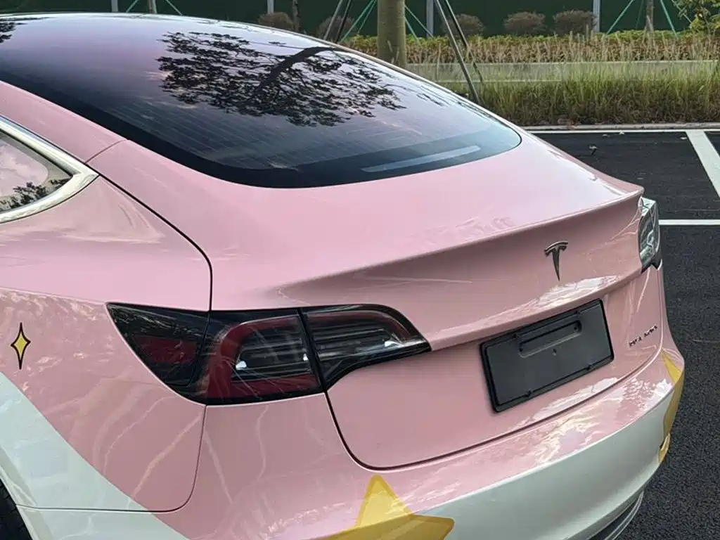 Tesla Model 3 — миниатюра 4