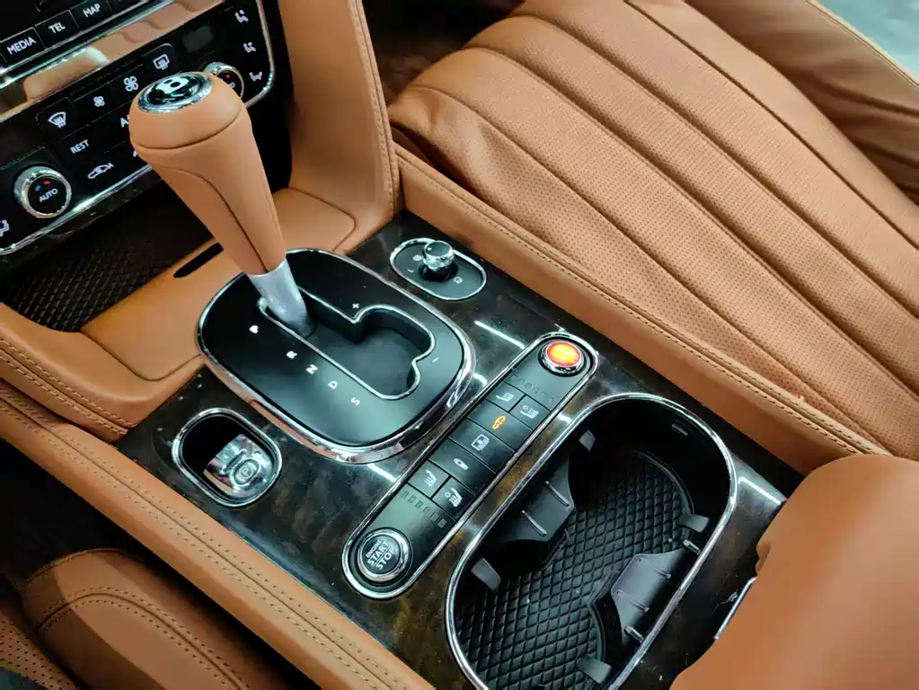 Bentley Flying Spur 2016 4.0T V8 Standard