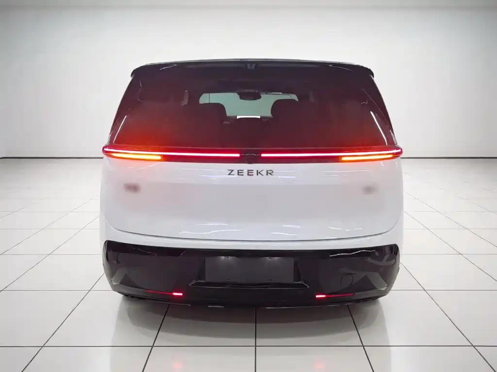 Zeekr Mix 2025 Smart Drive
