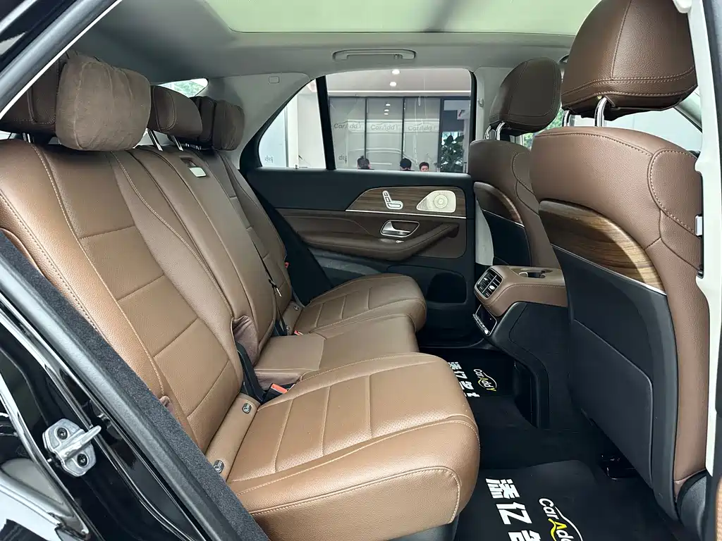 Mercedes-Benz GLE New Energy — миниатюра 12