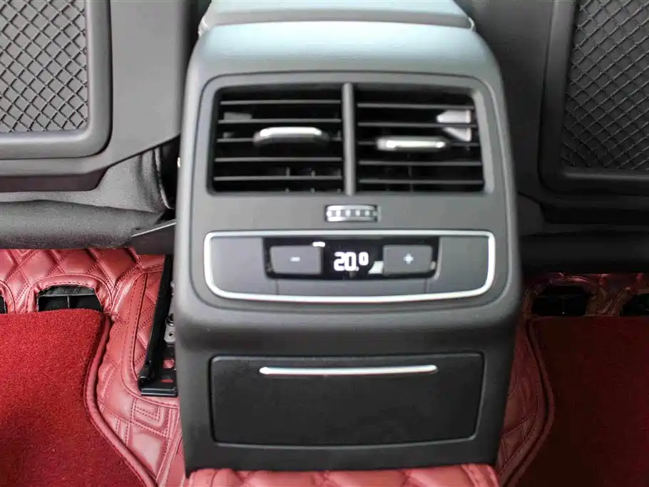 Audi A4L 2020 40 TFSI Luxury