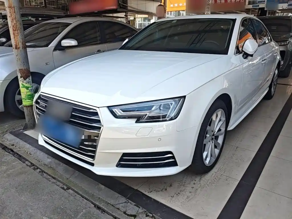 Audi A4L 2017