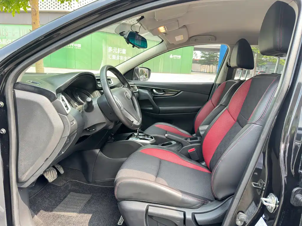 Nissan Qashqai — миниатюра 7