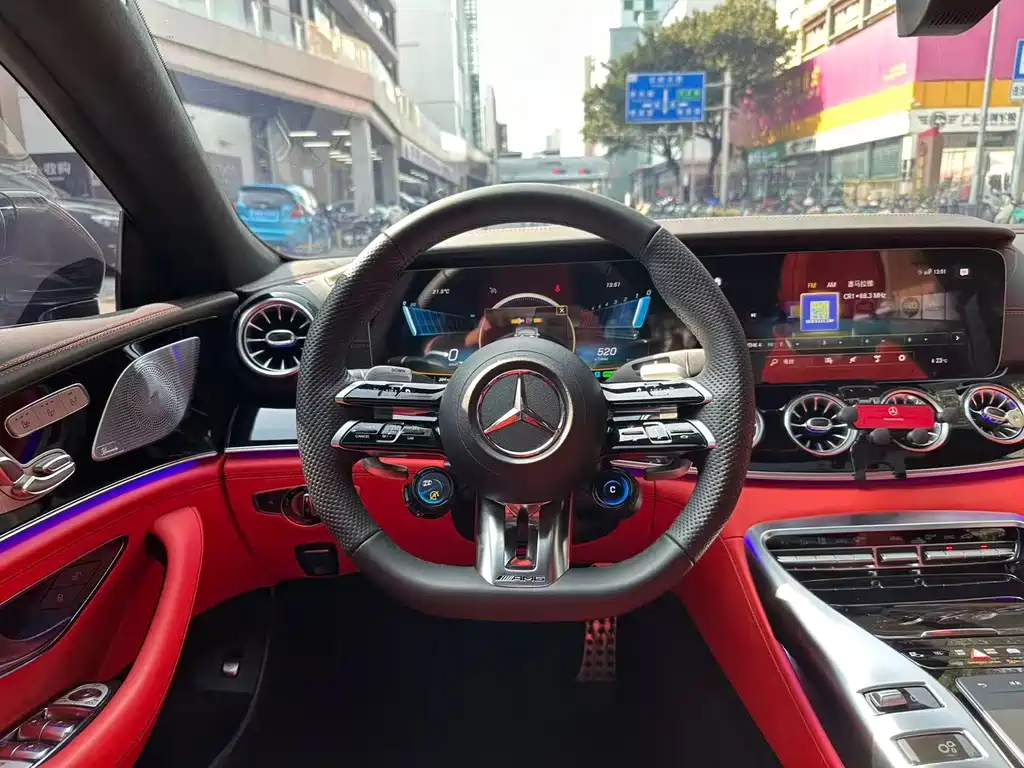 MERCEDES-BENZ AMG GT