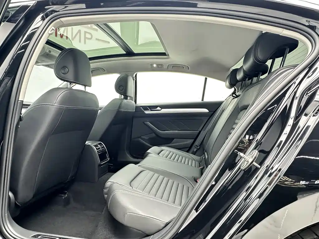 Volkswagen Magotan — миниатюра 5
