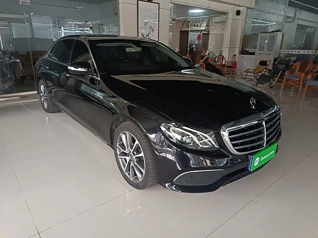 Mercedes-Benz E-Class — миниатюра 4