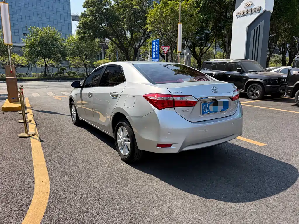 Toyota Corolla — миниатюра 7