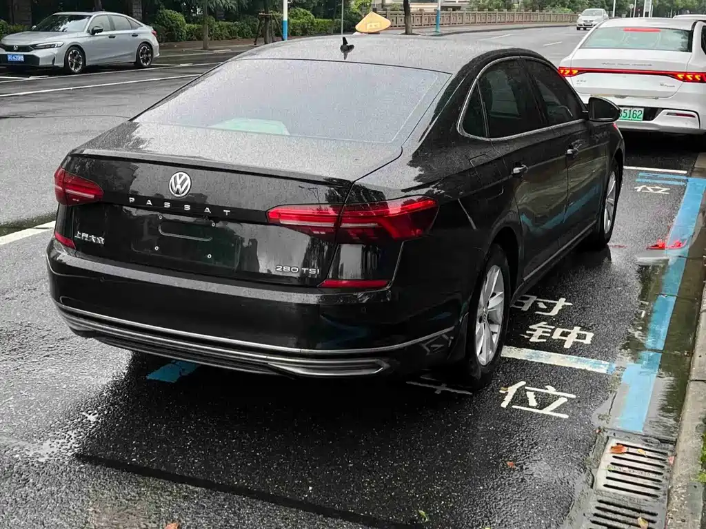 Volkswagen Passat — миниатюра 9