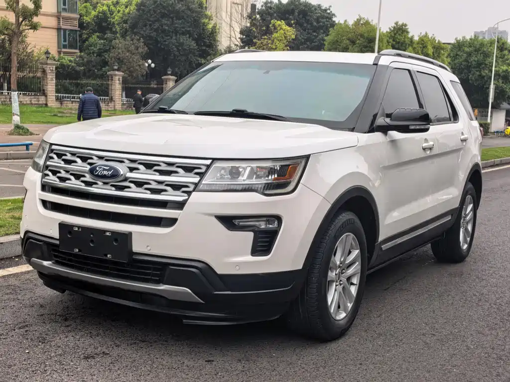 Ford Explorer (Import) 2019
