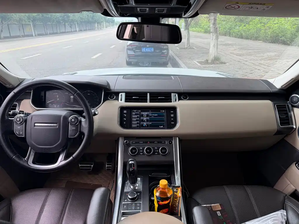 Land Rover Sport — миниатюра 9