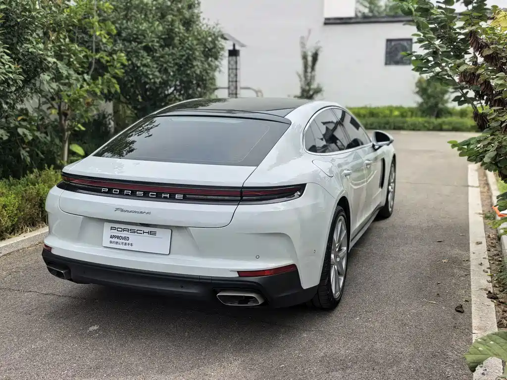 Porsche Panamera — миниатюра 16