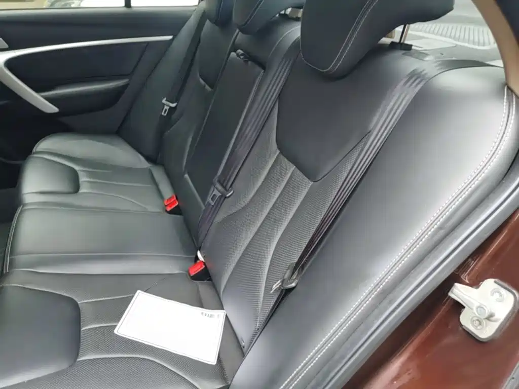Geely Emgrand — миниатюра 17