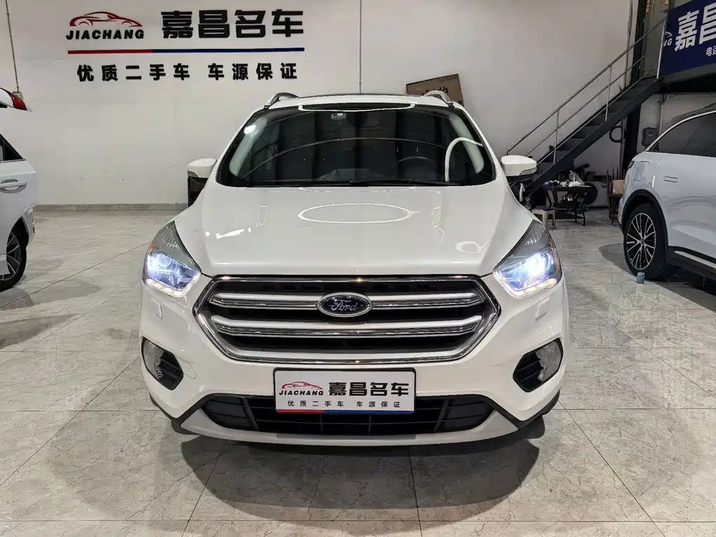 Ford Kuga — миниатюра 9