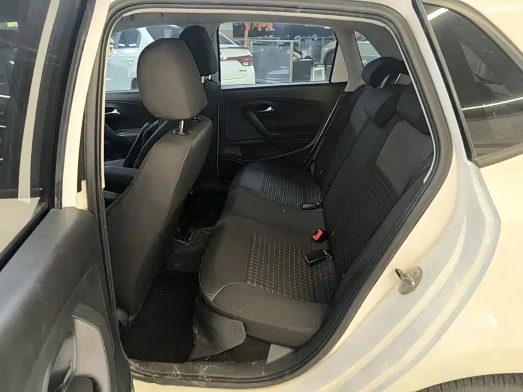 Volkswagen Polo — миниатюра 17