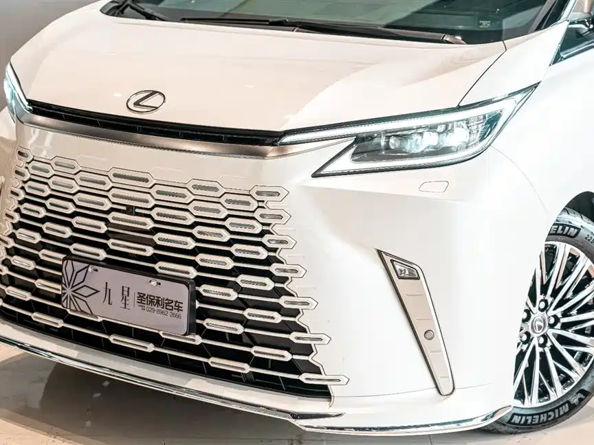Lexus LM 350h 7-seat Elegant Elegant Edition, фото 21