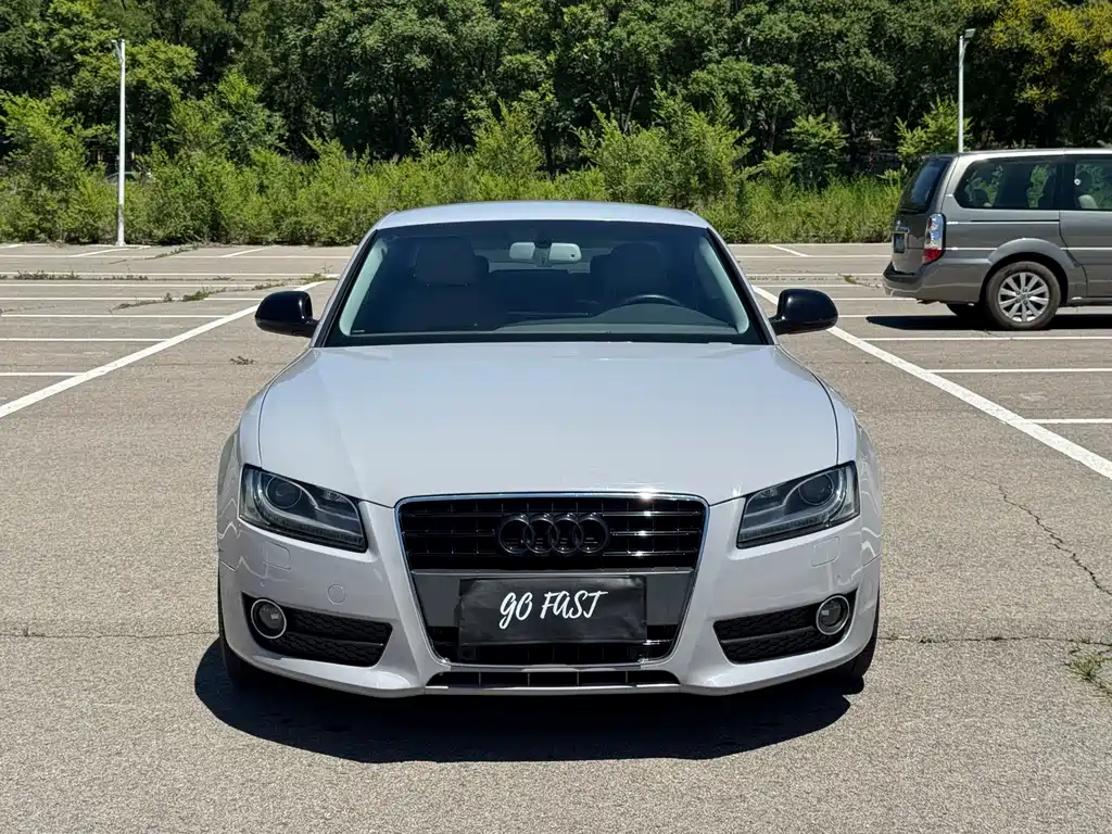 Audi A5 2008 3.2 coupe quattro