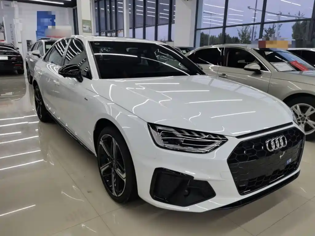 Audi A4L 2025 200 Enjoy 40 TFSI Luxury