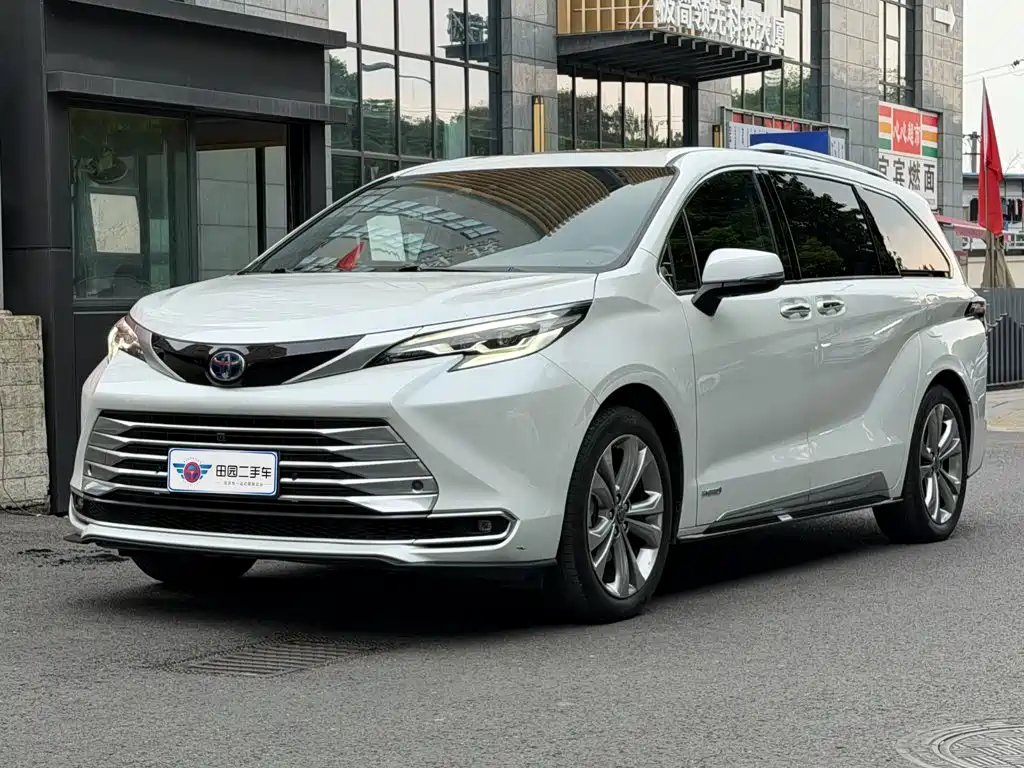 Toyota Sienna