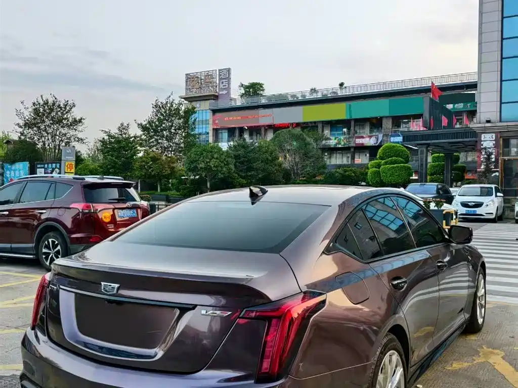 Cadillac CT5 2022 28T Luxury