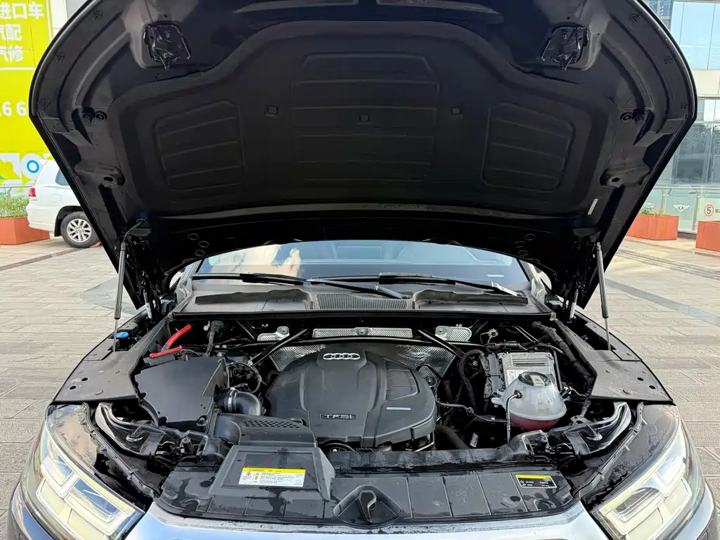 Audi Q5L — миниатюра 11