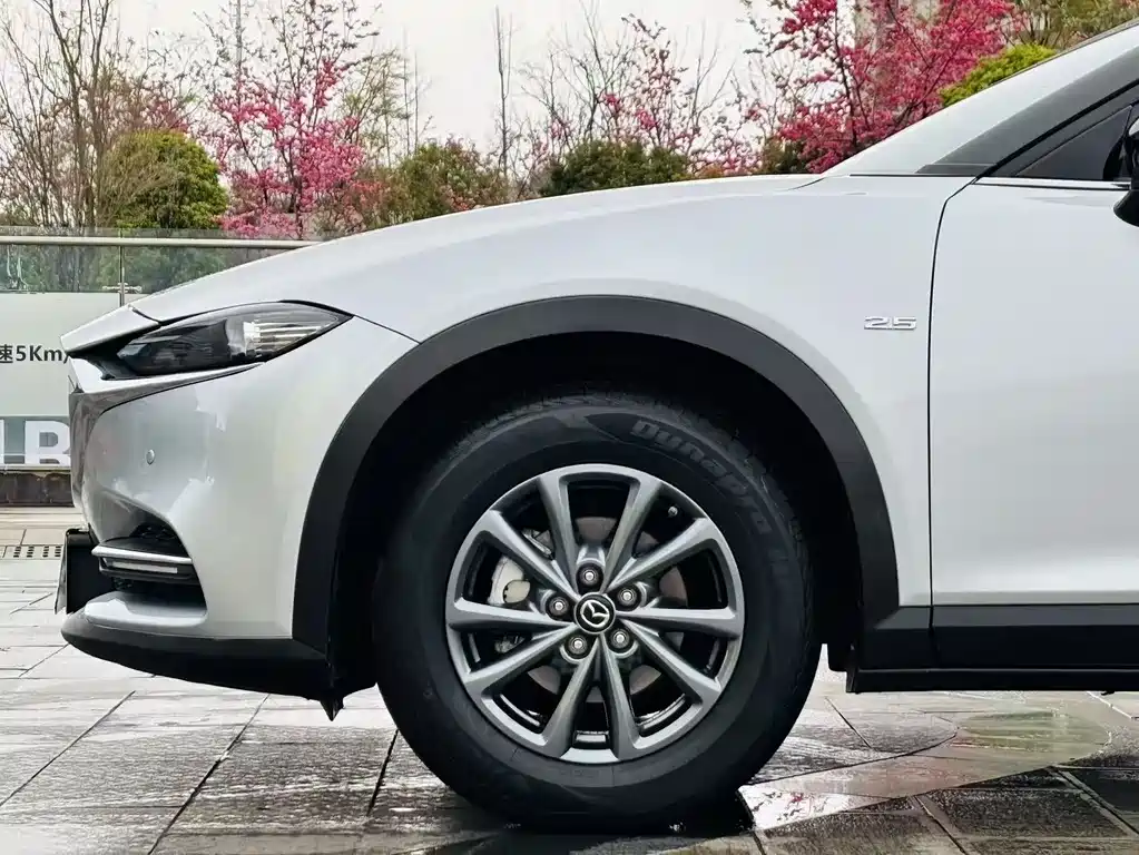 MAZDA CX 4