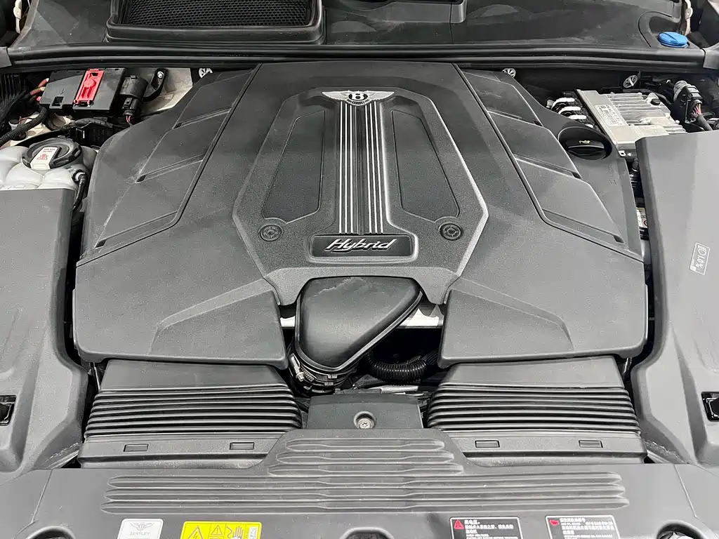 BENTLEY TIMYUE PLUG IN HYBRID