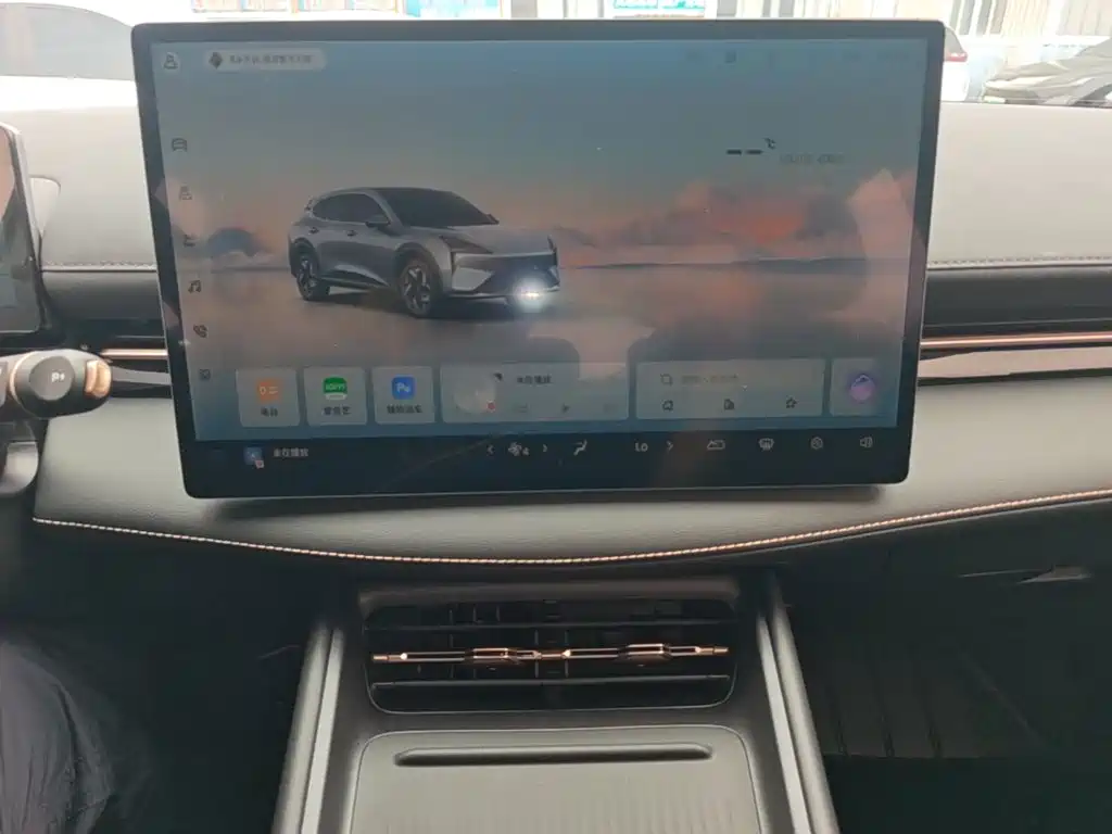 Baojun Yunhai — миниатюра 13