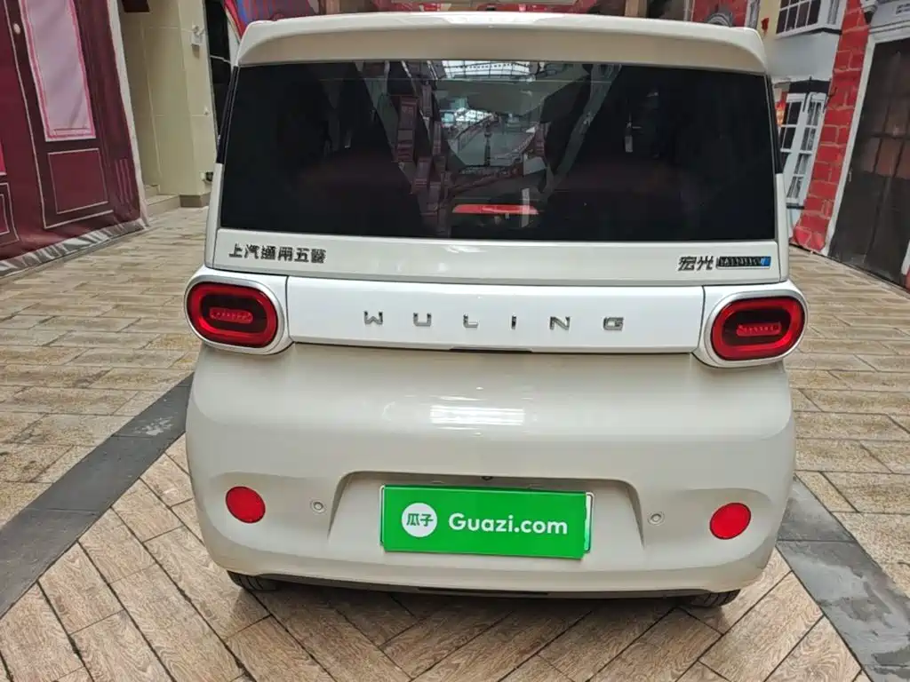 Wuling MINIEV — миниатюра 6