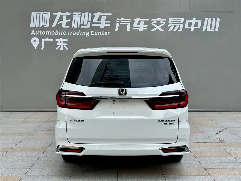 Honda Odyssey 2022 2.0L e:HEV Smart