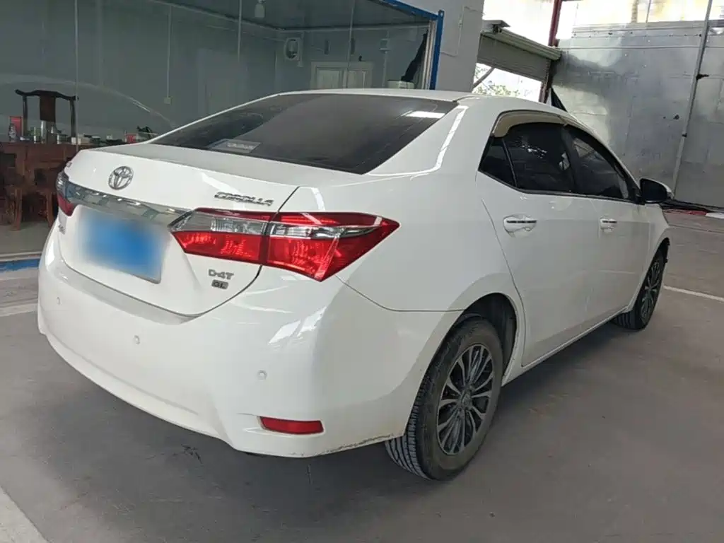 Toyota Corolla — миниатюра 7
