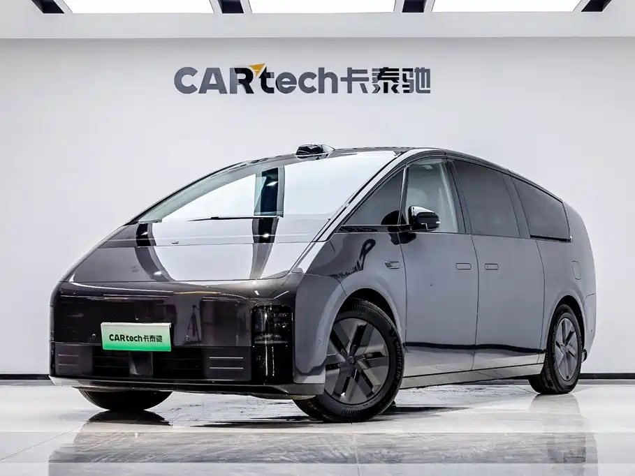Li Auto Li MEGA — миниатюра 2