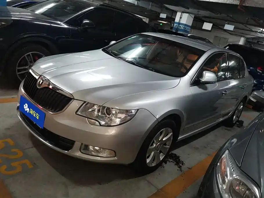 Купить Skoda Superb