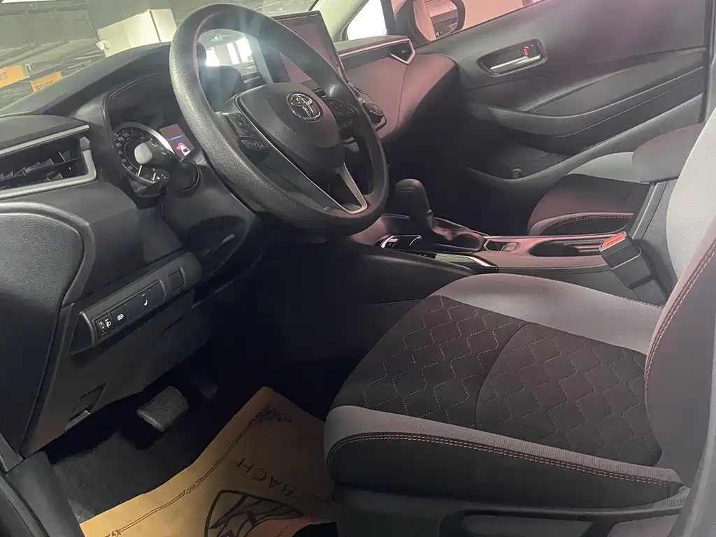 Toyota Corolla — миниатюра 7