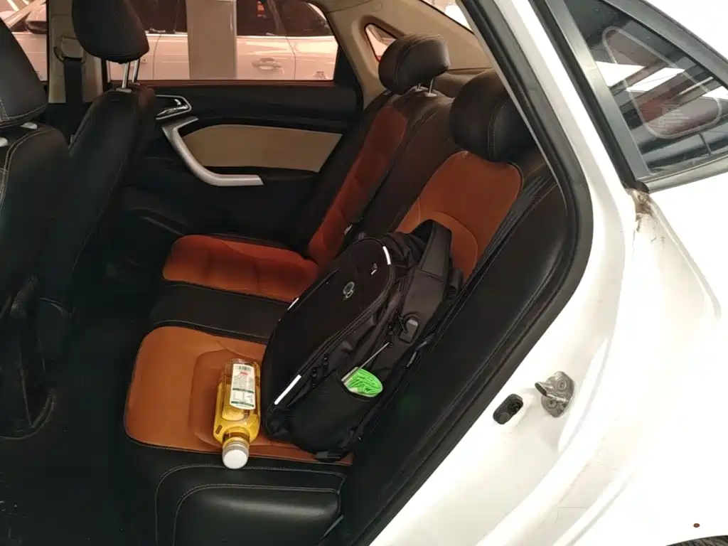Changan V7 — миниатюра 17