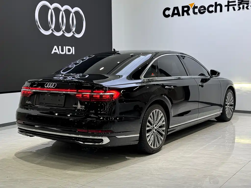 Audi A8 — миниатюра 4