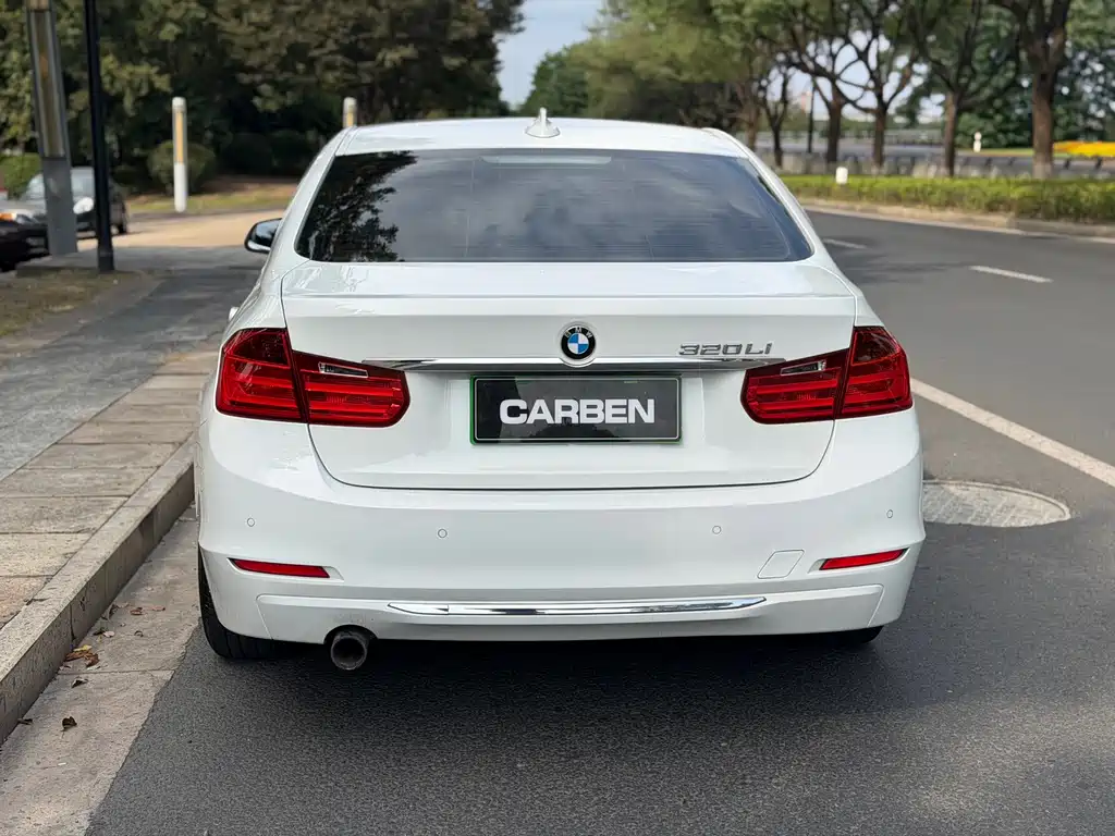 BMW 3 Series — миниатюра 6