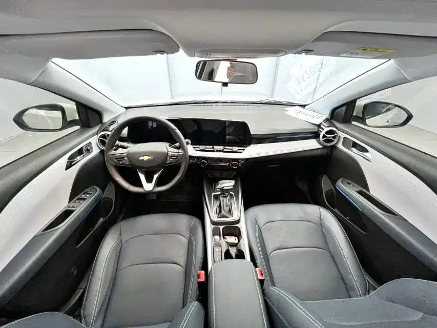 Chevrolet Monza — миниатюра 17