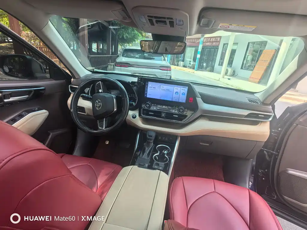 Toyota Highlander — миниатюра 7