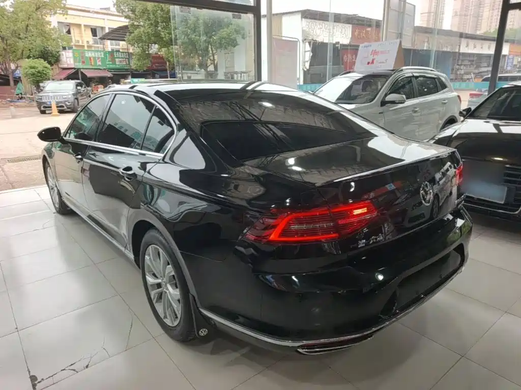 Volkswagen Magotan — миниатюра 5