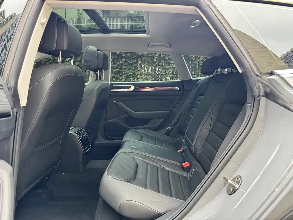 Volkswagen CC — миниатюра 11