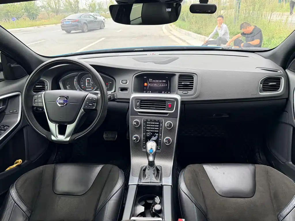 Volvo V60 — миниатюра 9
