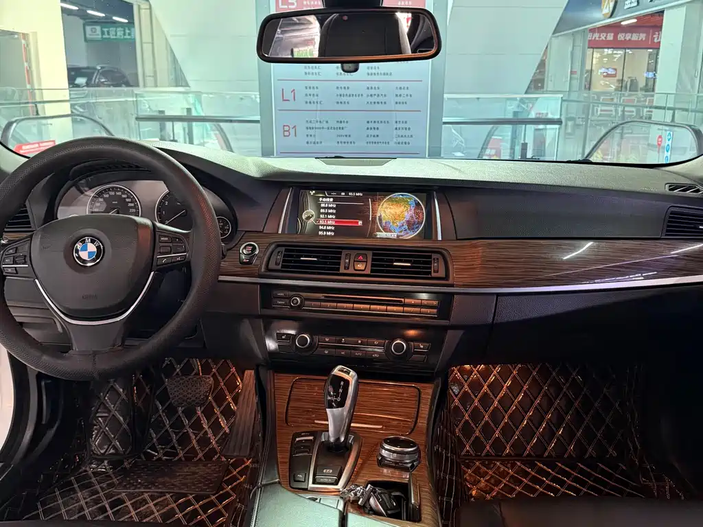 BMW 5 Series 5 2014 525Li Luxury